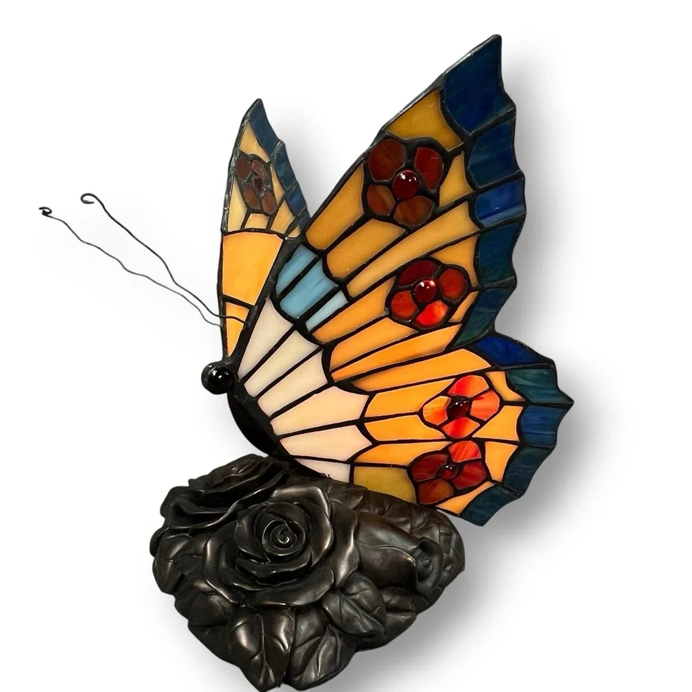 Vintage Quoizel Tiffany Style Butterfly Accent Lamp Stained Glass Rose Base